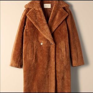 Aritzia Babaton Teddy Coat
